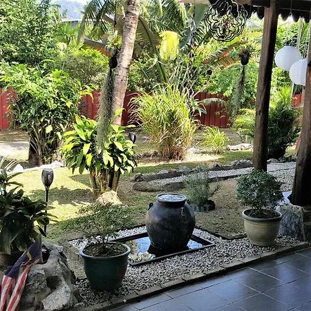 Sabandy House B&B Padang Mat Sirat Kültér fotó