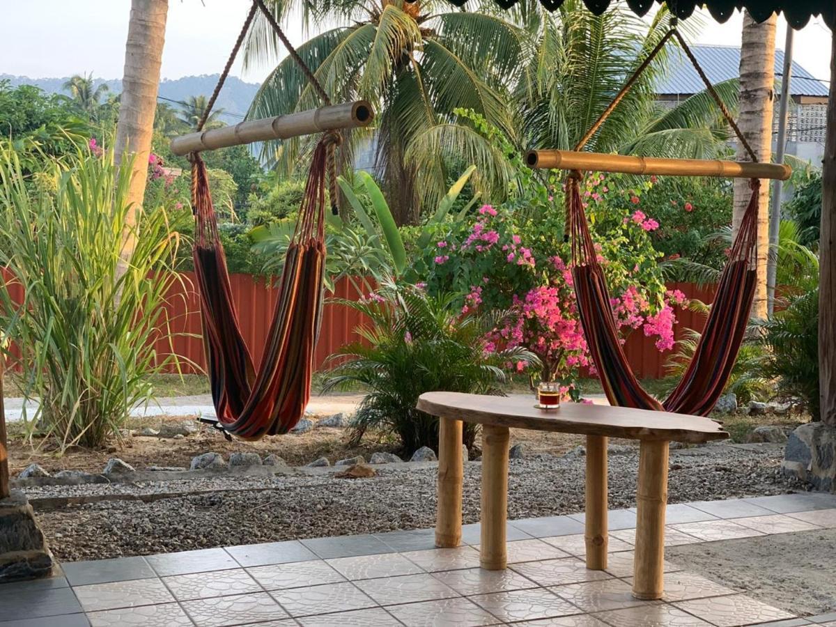 Sabandy House B&B Padang Mat Sirat Kültér fotó