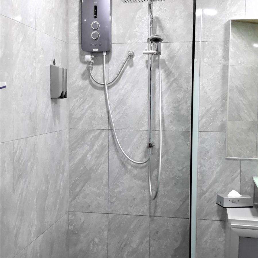 Sabandy House B&B Padang Mat Sirat Kültér fotó