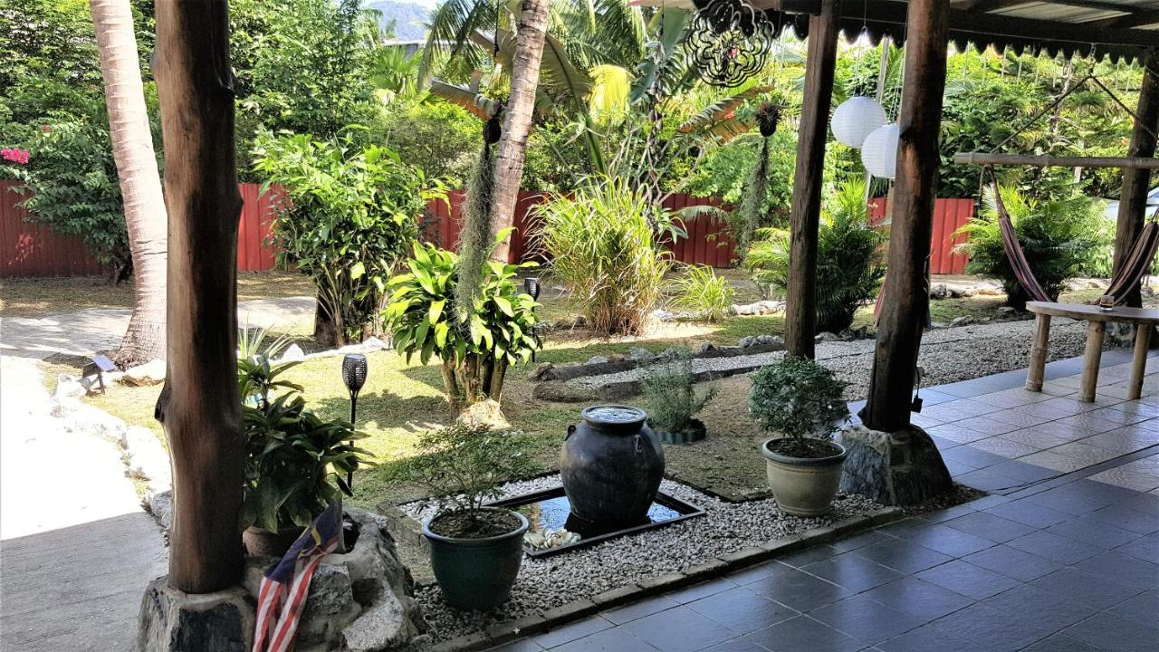 Sabandy House B&B Padang Mat Sirat Kültér fotó