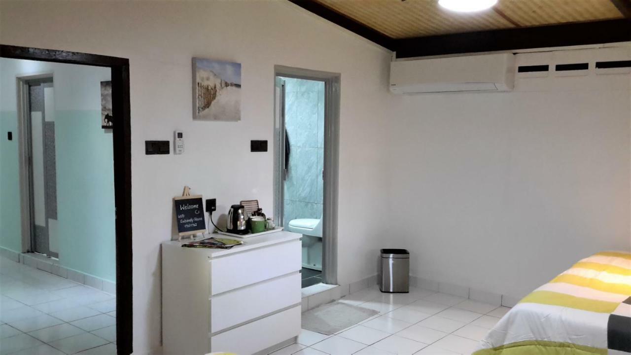 Sabandy House B&B Padang Mat Sirat Kültér fotó