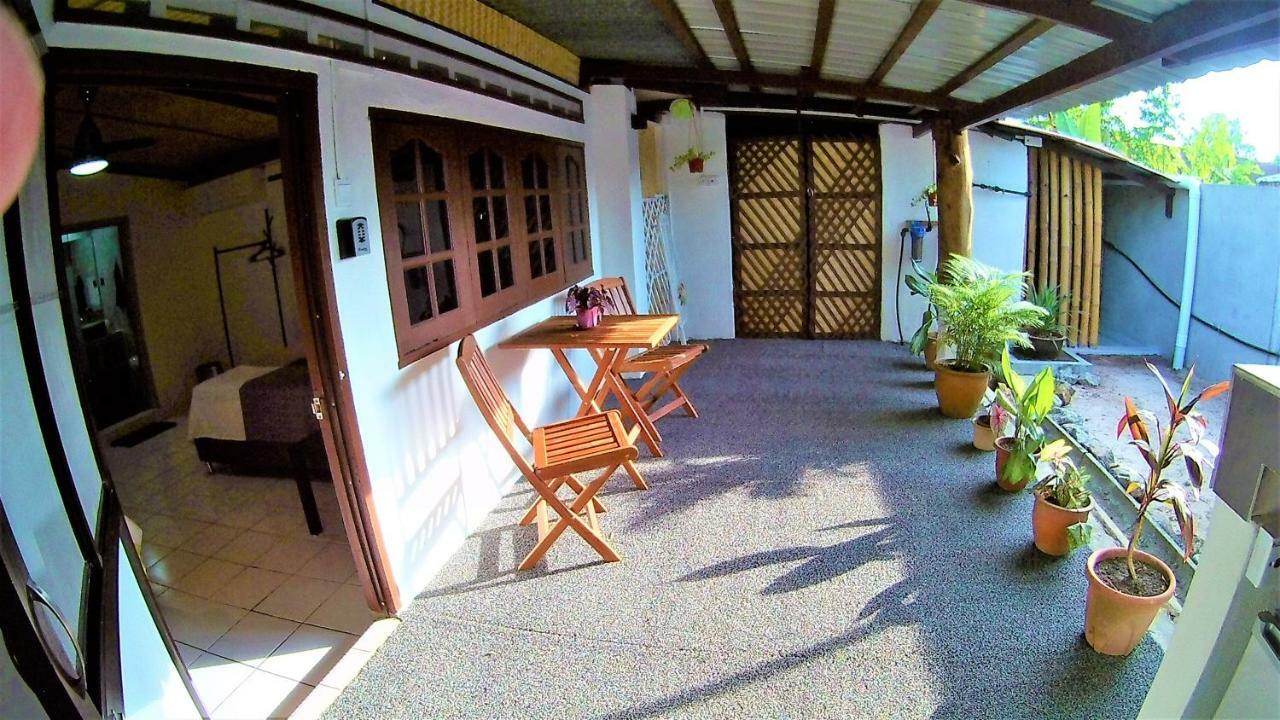 Sabandy House B&B Padang Mat Sirat Kültér fotó